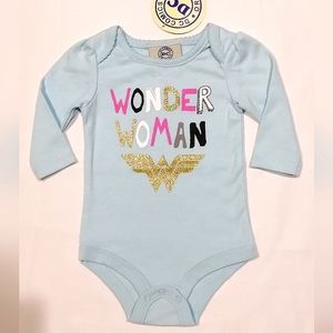 🔥SALE🔥 Wonder Woman DC Comics Baby Girl's Onesie Bodysuit NWT Size 0-3 Months
